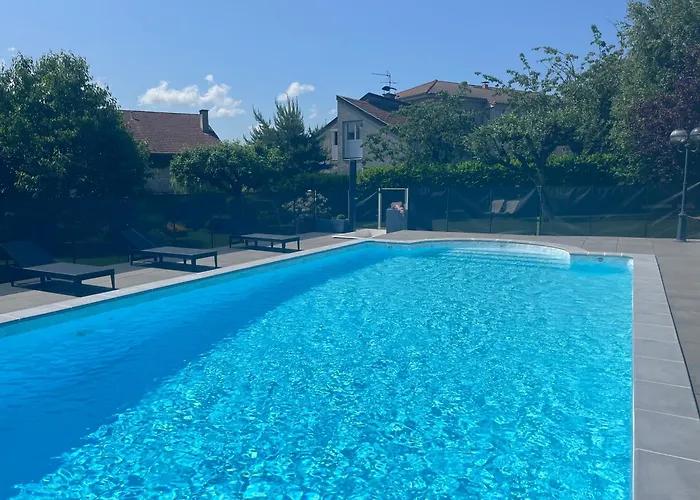 Hôtel 3 étoiles: Logis La Thomasse