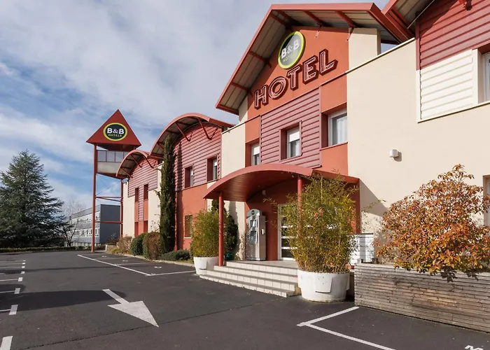 Hôtel accueillant les animaux: B&B HOTEL Aurillac Le Lioran