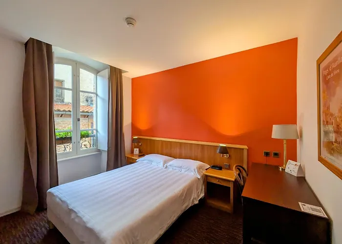Hôtel avec vue: The Originals Boutique, Grand Hôtel Saint-Pierre, Aurillac (Qualys-Hotel)